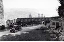 Wehrmauer am südlichen Ausgang des Tändelgrabens Wehrmauer am südlichen Ausgang des Tändelgrabens, vor 1934, Fotografie, Stadtarchiv Passau