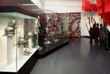 Ausstellungsansicht Faszination Mittelalter - Irdisches Leben Foto: pedagrafie